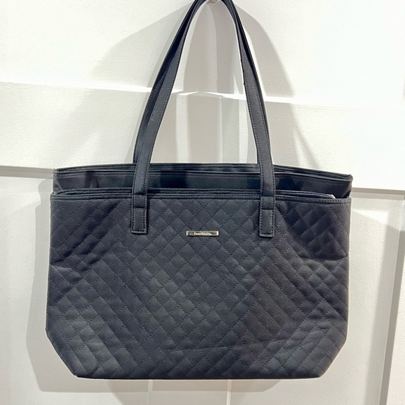 Franco Valentino Black Tote - 3 zipper compartment - Picture 14 of 14